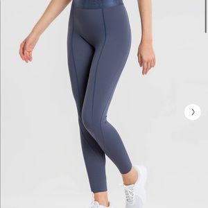 Women’s best Hold Leggings - Space Grey
